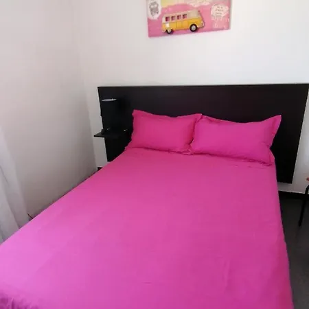 De La Petite Hutte מלון *