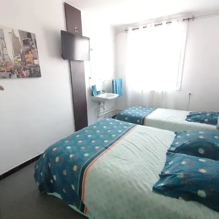 Hotel De La Petite Hutte Codolet