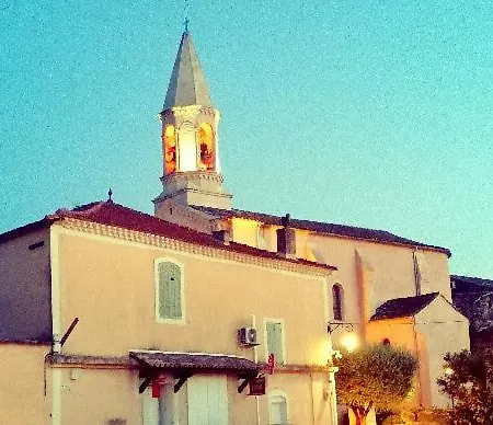 De La Petite Hutte Hotel Codolet