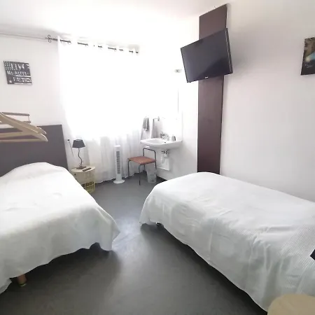 De La Petite Hutte Hotel