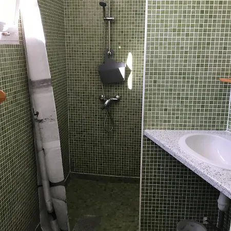 Hotel De La Petite Hutte Codolet